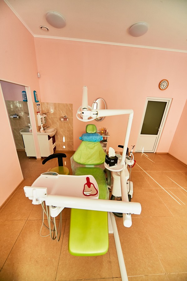 Оборудование в кабинете стоматологии